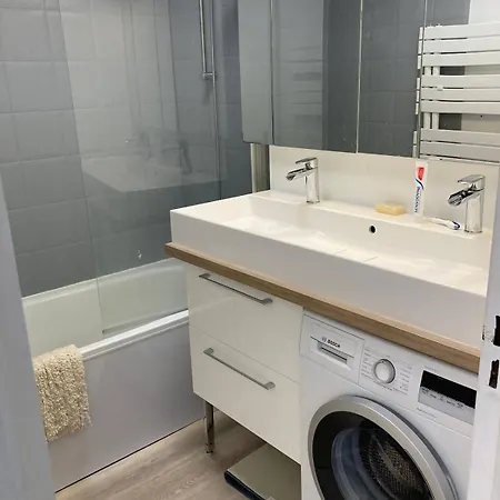 Daire Grand Avec Terrasse Et Parking Saint-Nazaire (Loire-Atlantique)